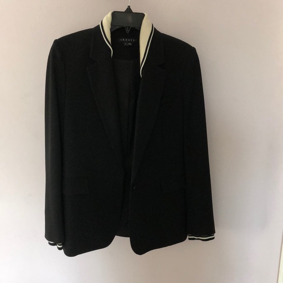 Theory Blazer - Picture 2 of 7